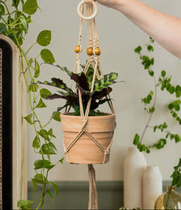 MACRAME PLANT HANGER